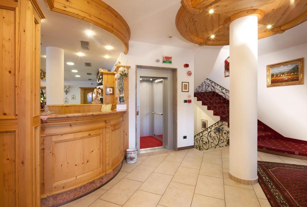 Hotel Garni Laura Арабба Екстер'єр фото