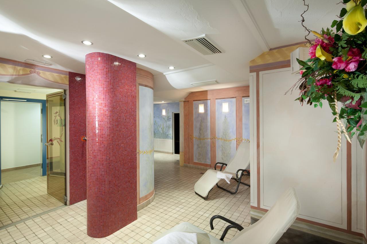 Hotel Garni Laura Арабба Екстер'єр фото